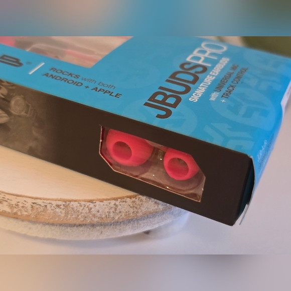 JLab, JbudsPro, Pink EarBuds - Picture 7 of 11